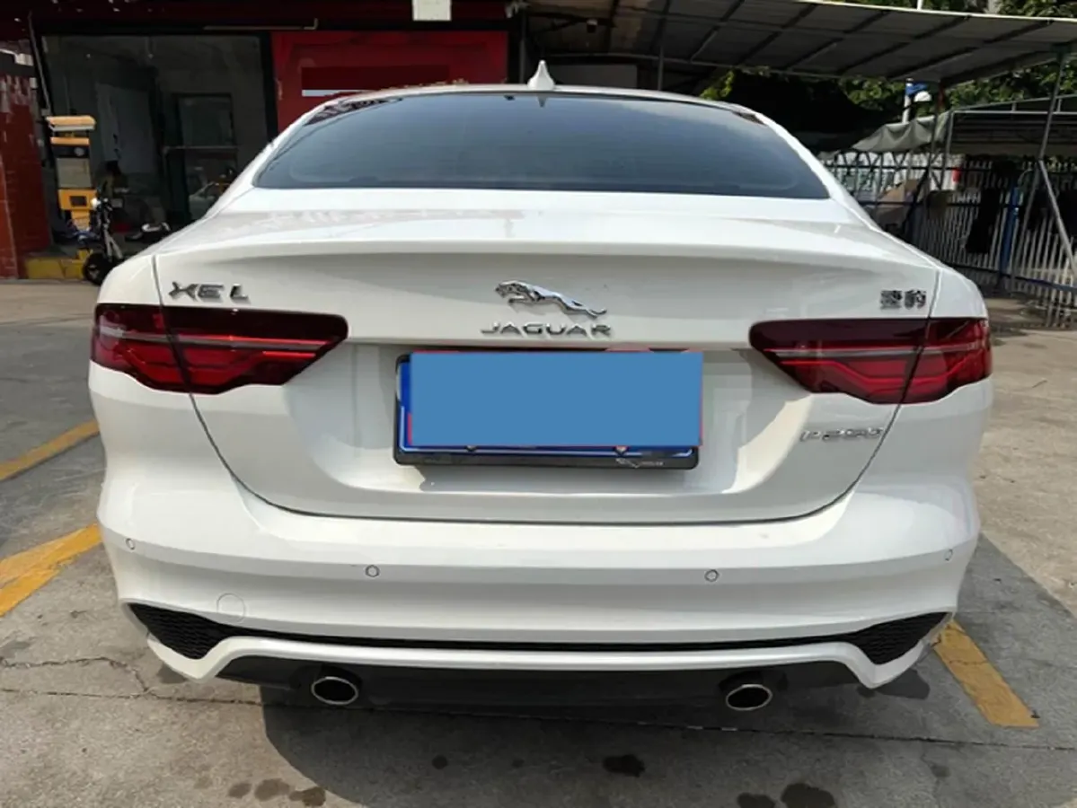2021 Jaguar XEL 2.0T 250HP L4 8AT,autocango,china used car exporter,china ev exporter,chinese used car exporter,chinese used ev exporter