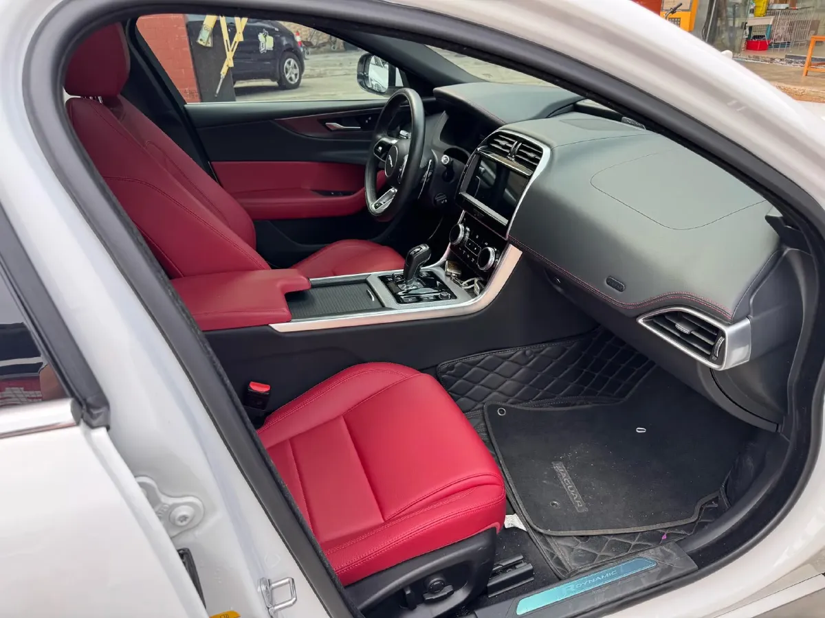 2021 Jaguar XEL 2.0T 250HP L4 8AT,autocango,china used car exporter,china ev exporter,chinese used car exporter,chinese used ev exporter