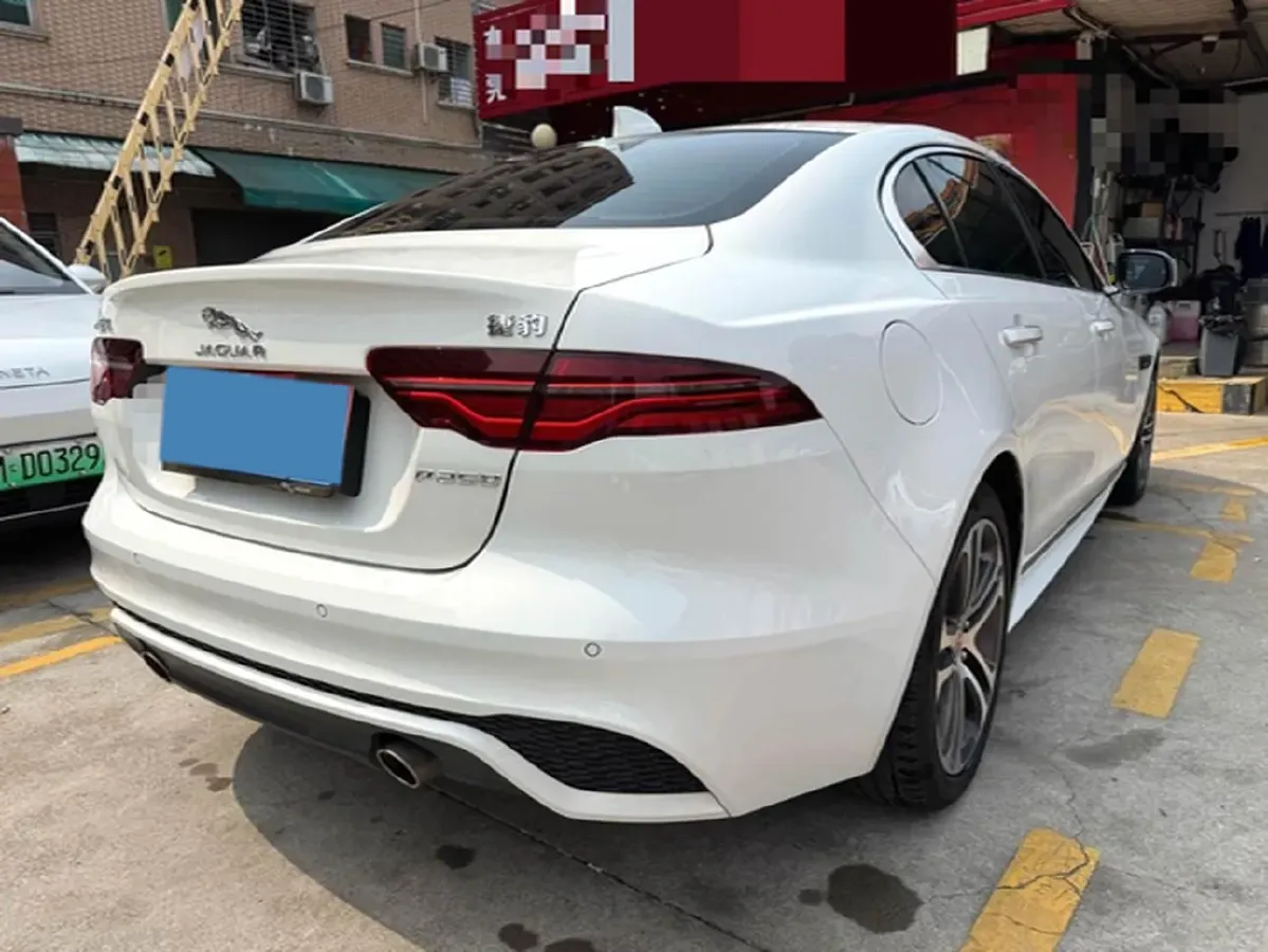 2021 Jaguar XEL 2.0T 250HP L4 8AT,autocango,china used car exporter,china ev exporter,chinese used car exporter,chinese used ev exporter
