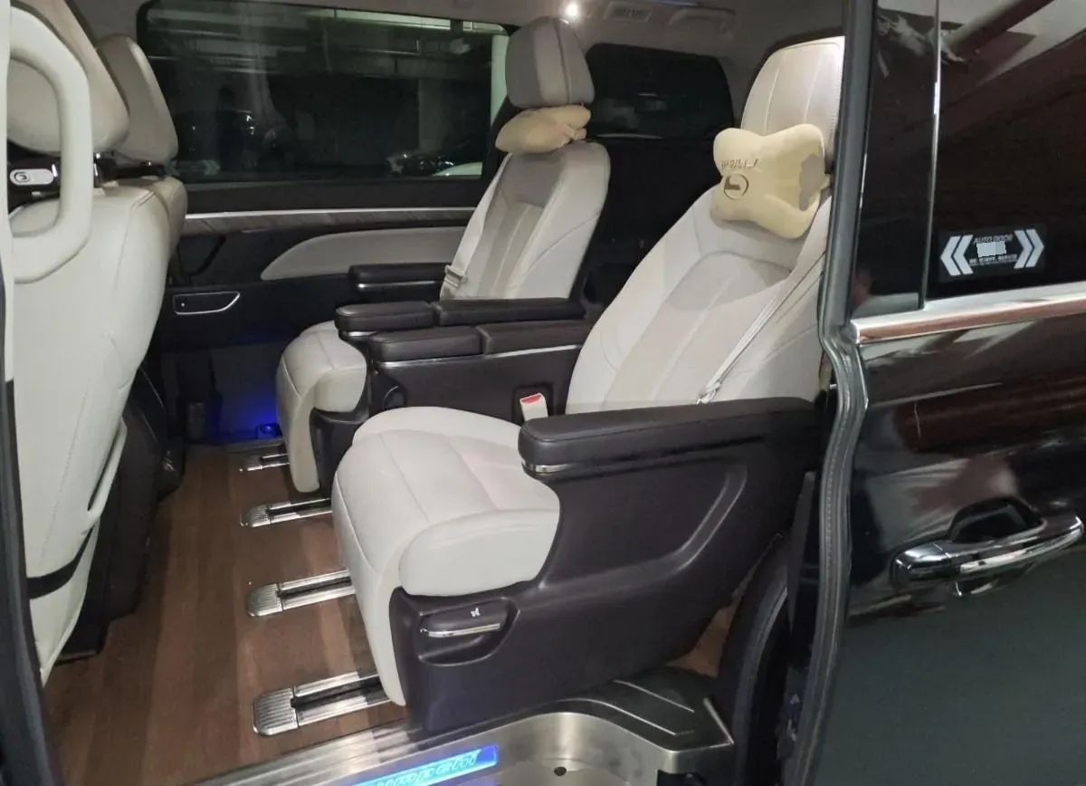 2021 GAC Trumpchi M8 2.0T 252HP L4 8AT,autocango,china used car exporter,china ev exporter,chinese used car exporter,chinese used ev exporter