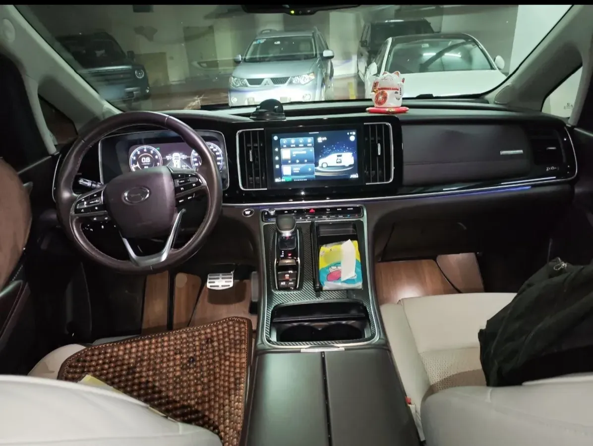 2021 GAC Trumpchi M8 2.0T 252HP L4 8AT,autocango,china used car exporter,china ev exporter,chinese used car exporter,chinese used ev exporter