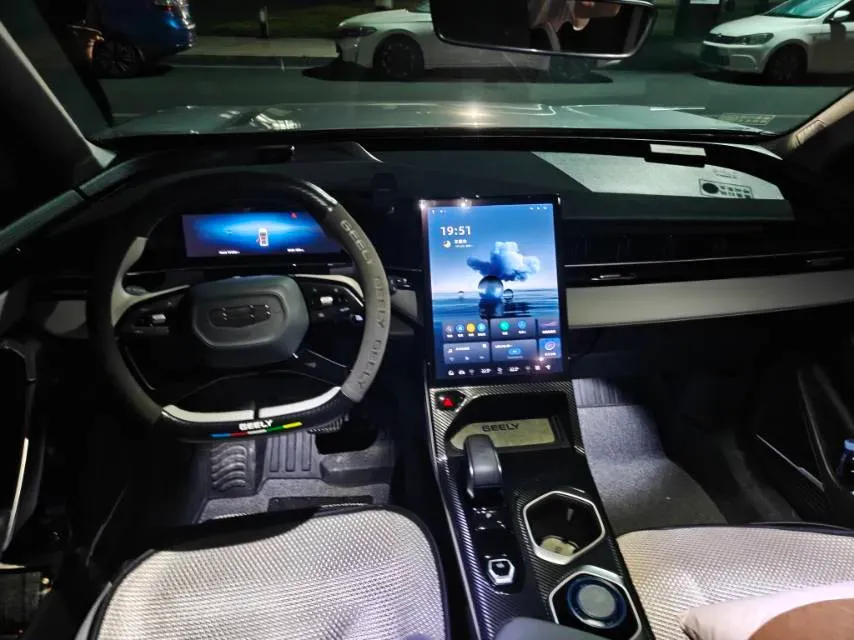 2023 Geely StarRay 1.5T 181HP L4 7DCT,autocango,china used car exporter,china ev exporter,chinese used car exporter,chinese used ev exporter