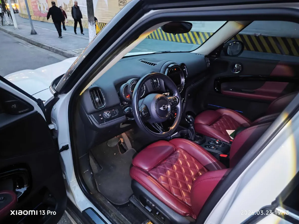 2017 MINI COUNTRYMAN 1.5T 136HP L3 8AT,autocango,china used car exporter,china ev exporter,chinese used car exporter,chinese used ev exporter