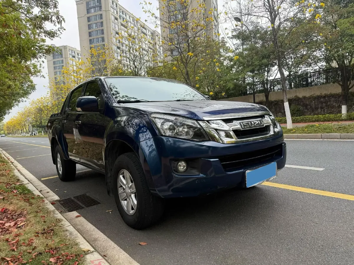 2020 Isuzu LingTuo 2.5T 150HP L4 6AT,autocango,china used car exporter,china ev exporter,chinese used car exporter,chinese used ev exporter