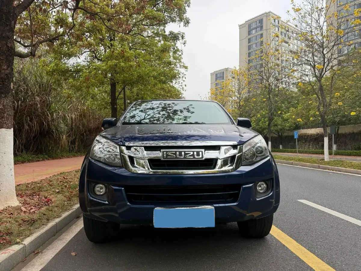 2020 Isuzu LingTuo 2.5T 150HP L4 6AT,autocango,china used car exporter,china ev exporter,chinese used car exporter,chinese used ev exporter