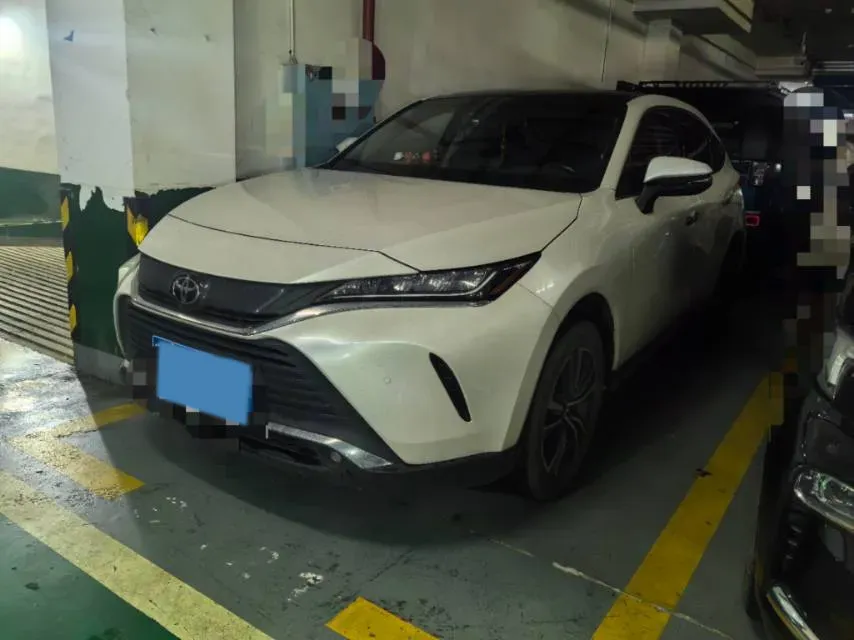2022 Toyota Harrier 2.0L 171HP L4 CVT,autocango,china used car exporter,china ev exporter,chinese used car exporter,chinese used ev exporter