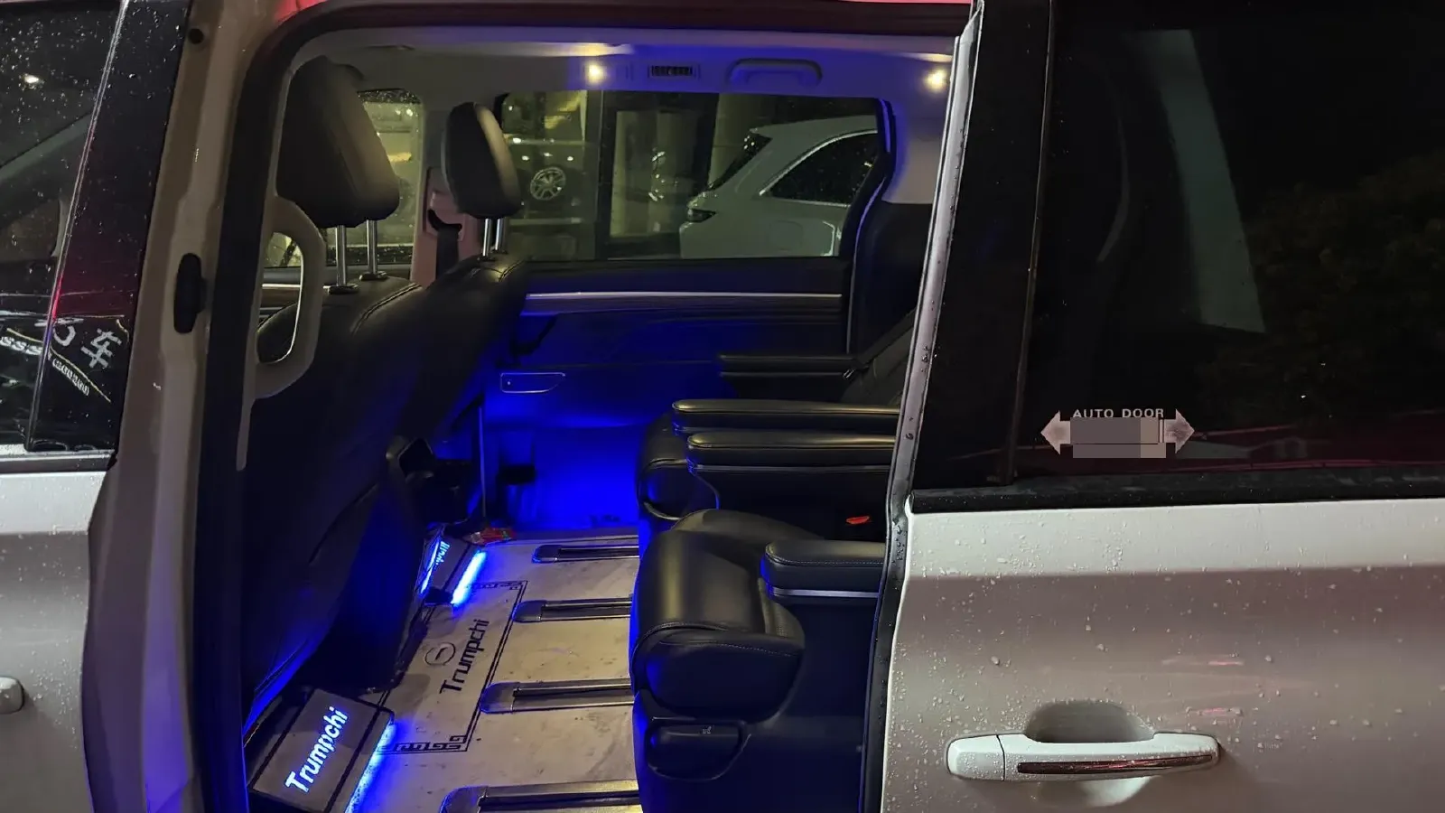 2023 GAC Trumpchi M8 2.0T 252HP L4 8AT,autocango,china used car exporter,china ev exporter,chinese used car exporter,chinese used ev exporter