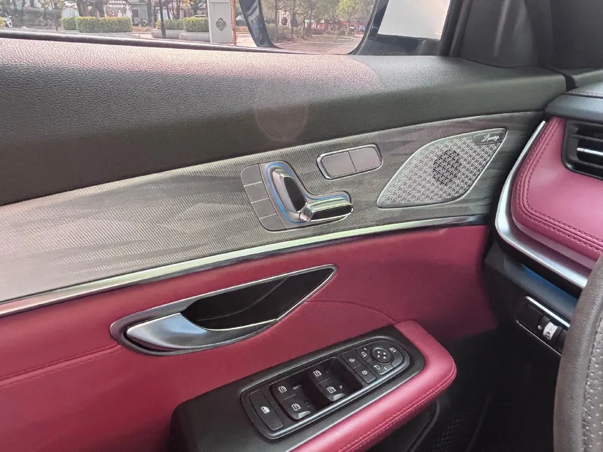 2023 Jetour X70 Plus 1.5T 156HP L4 6DCT,autocango,china used car exporter,china ev exporter,chinese used car exporter,chinese used ev exporter