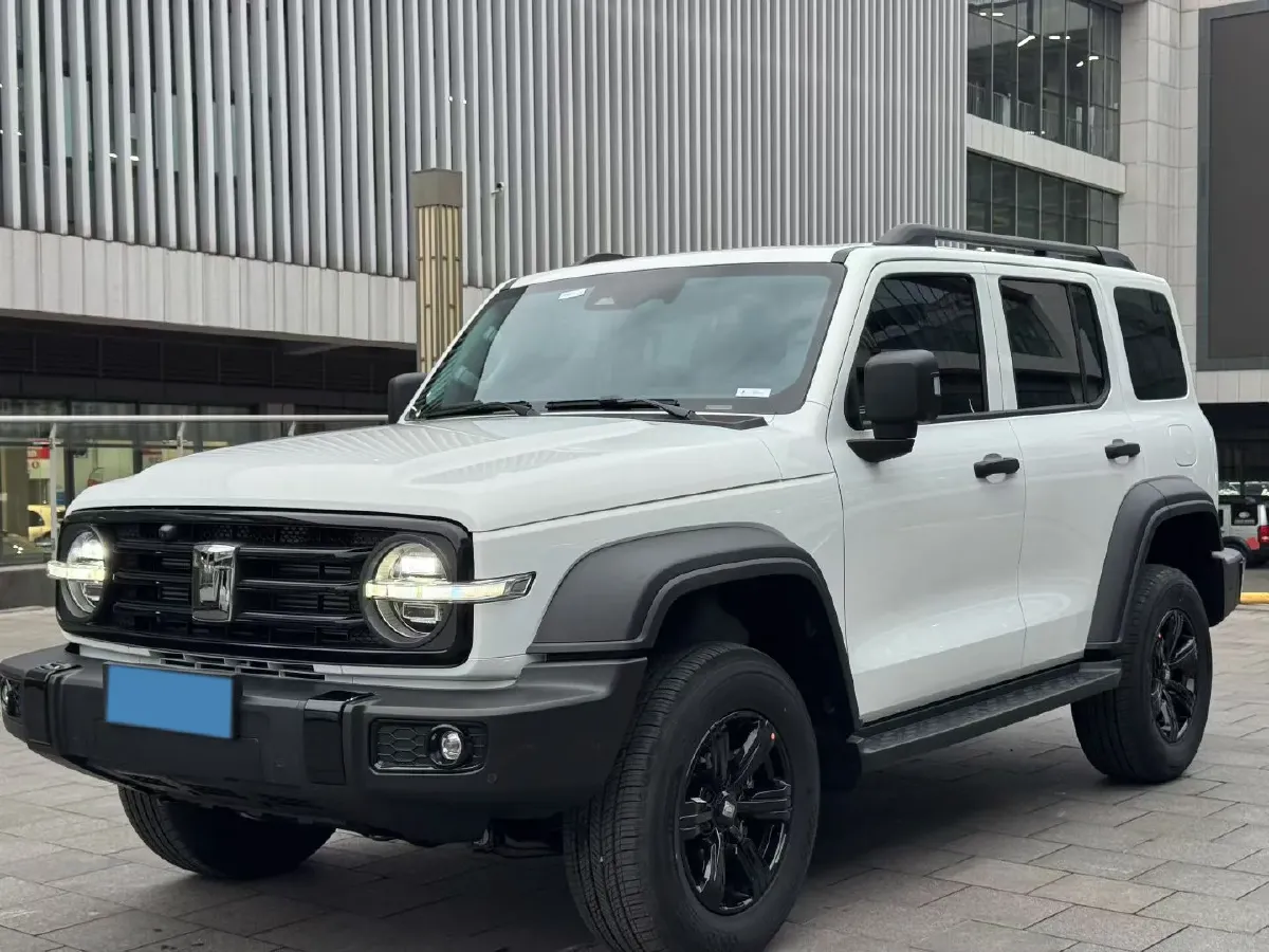 2025 Tank 300 2.0T 227HP L4 9AT,autocango,china used car exporter,china ev exporter,chinese used car exporter,chinese used ev exporter