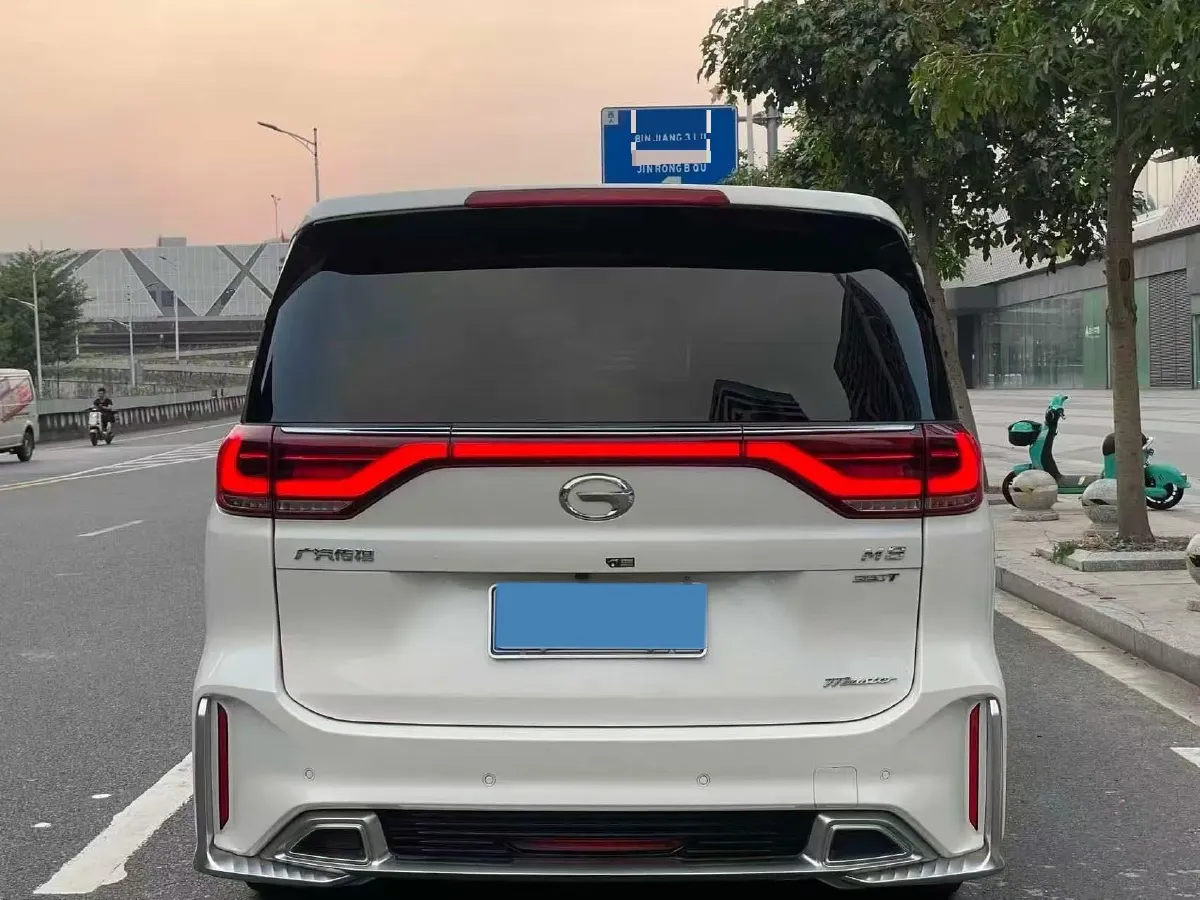 2021 GAC Trumpchi M8 2.0T 252HP L4 8AT,autocango,china used car exporter,china ev exporter,chinese used car exporter,chinese used ev exporter