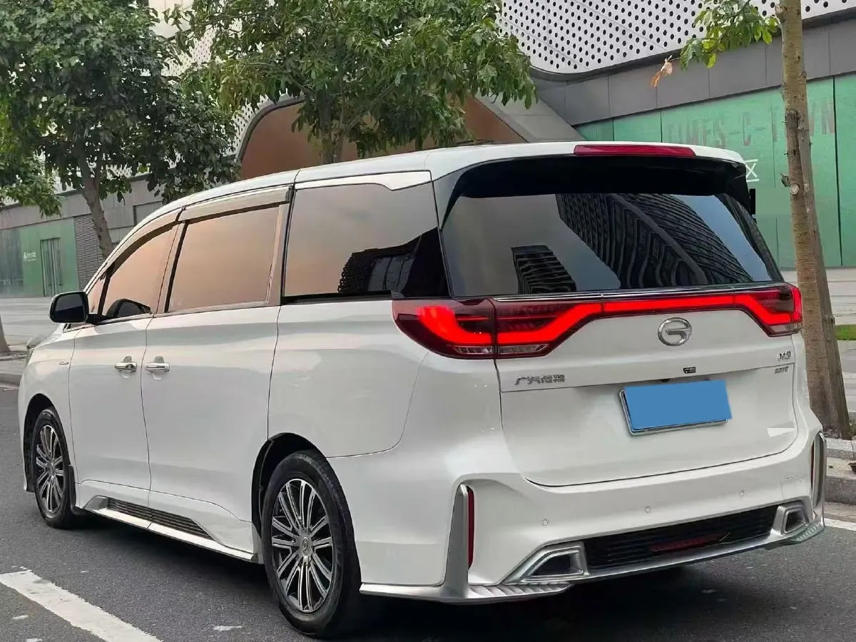 2021 GAC Trumpchi M8 2.0T 252HP L4 8AT,autocango,china used car exporter,china ev exporter,chinese used car exporter,chinese used ev exporter