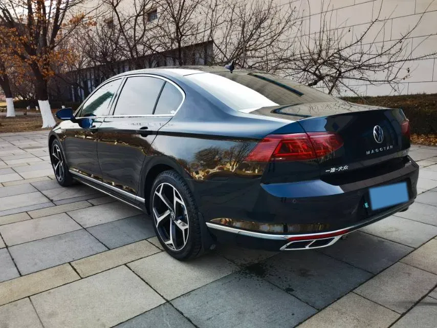 2023 Volkswagen Magotan 2.0T 186HP L4 7DCT,autocango,china used car exporter,china ev exporter,chinese used car exporter,chinese used ev exporter
