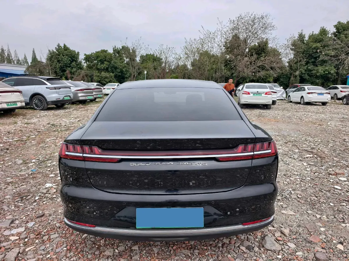 2022 BYD e9 BEV 63.36KWH,autocango,china used car exporter,china ev exporter,chinese used car exporter,chinese used ev exporter