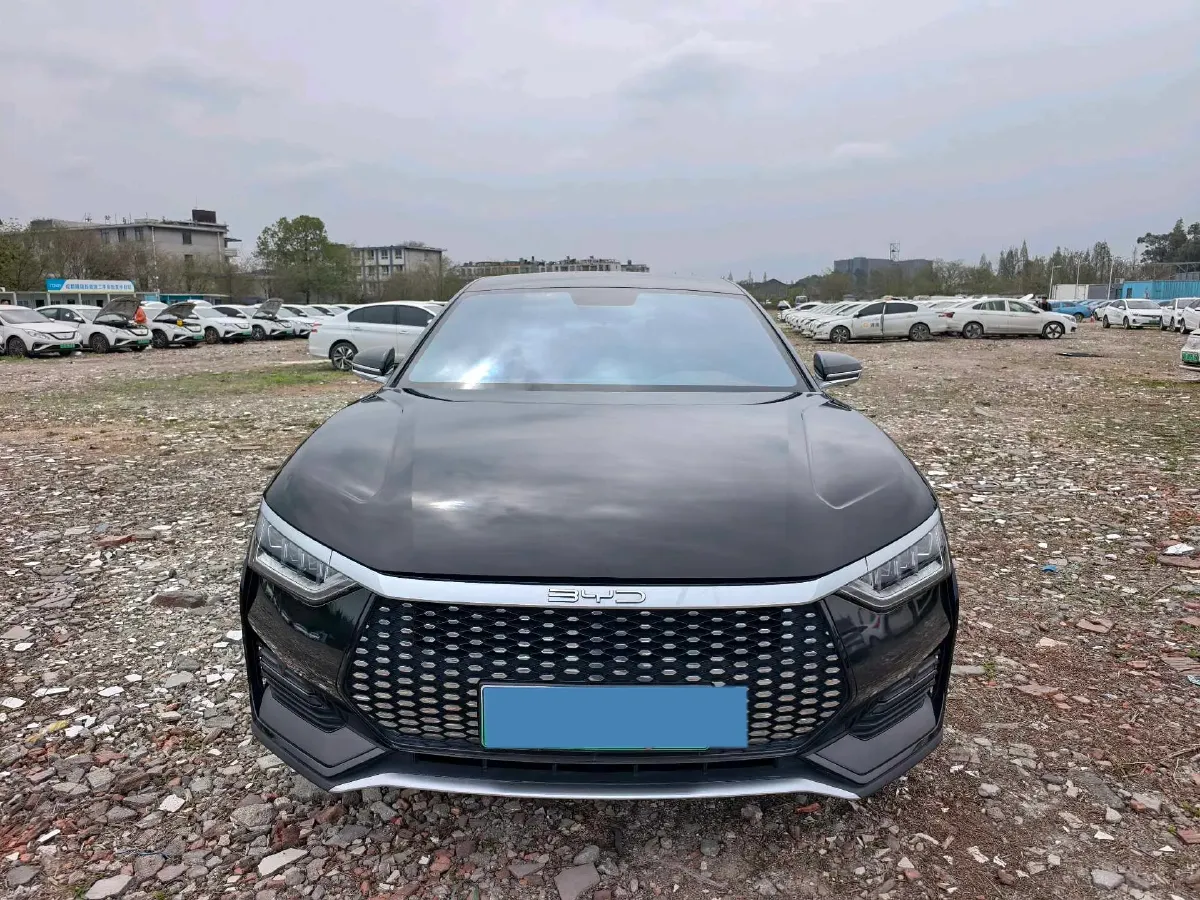 2022 BYD e9 BEV 63.36KWH,autocango,china used car exporter,china ev exporter,chinese used car exporter,chinese used ev exporter