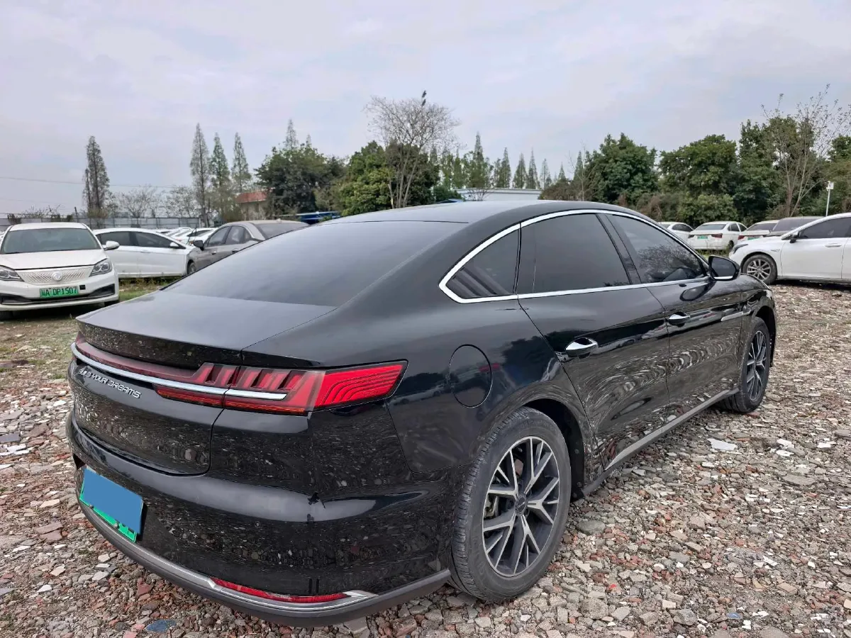 2022 BYD e9 BEV 63.36KWH,autocango,china used car exporter,china ev exporter,chinese used car exporter,chinese used ev exporter