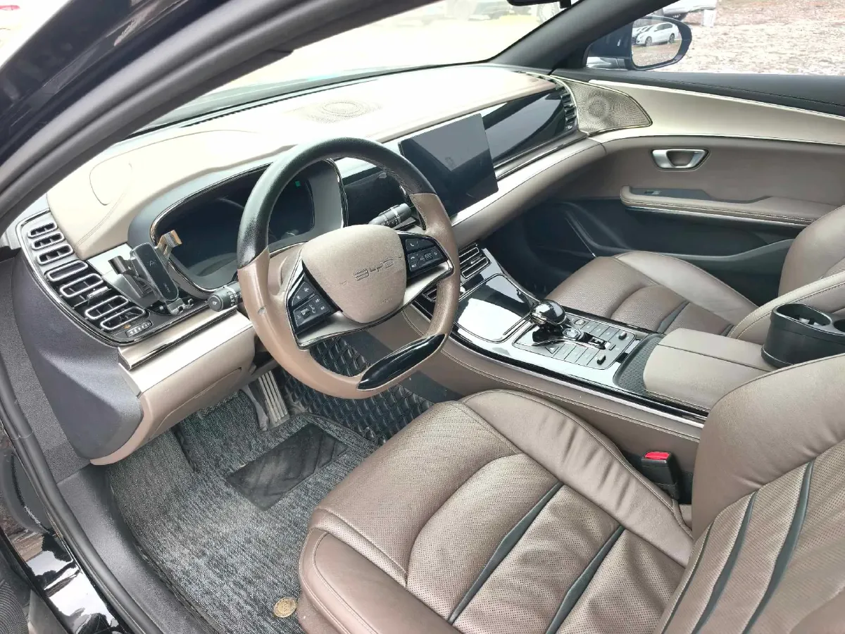 2022 BYD e9 BEV 63.36KWH,autocango,china used car exporter,china ev exporter,chinese used car exporter,chinese used ev exporter