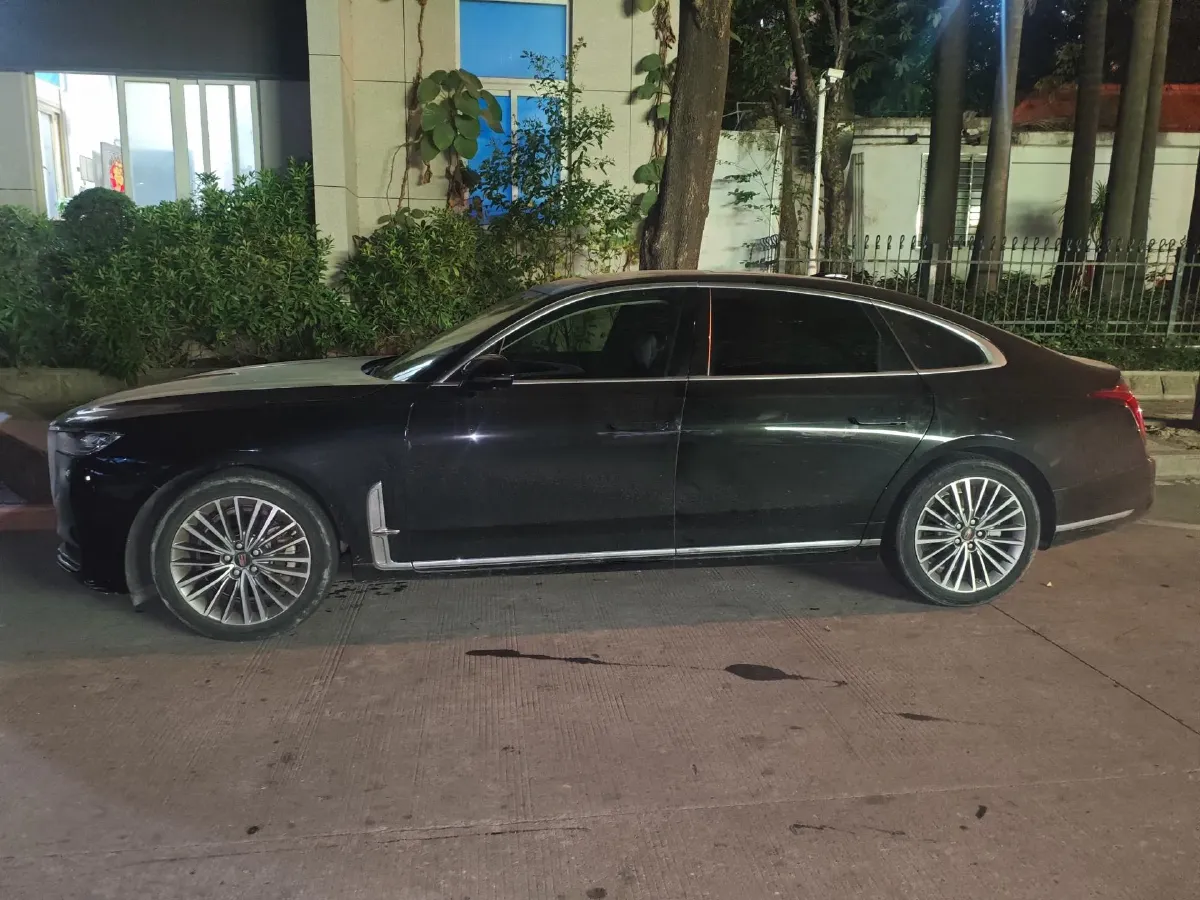 2023 HongQi H9 2.0T 252HP L4 7DCT,autocango,china used car exporter,china ev exporter,chinese used car exporter,chinese used ev exporter