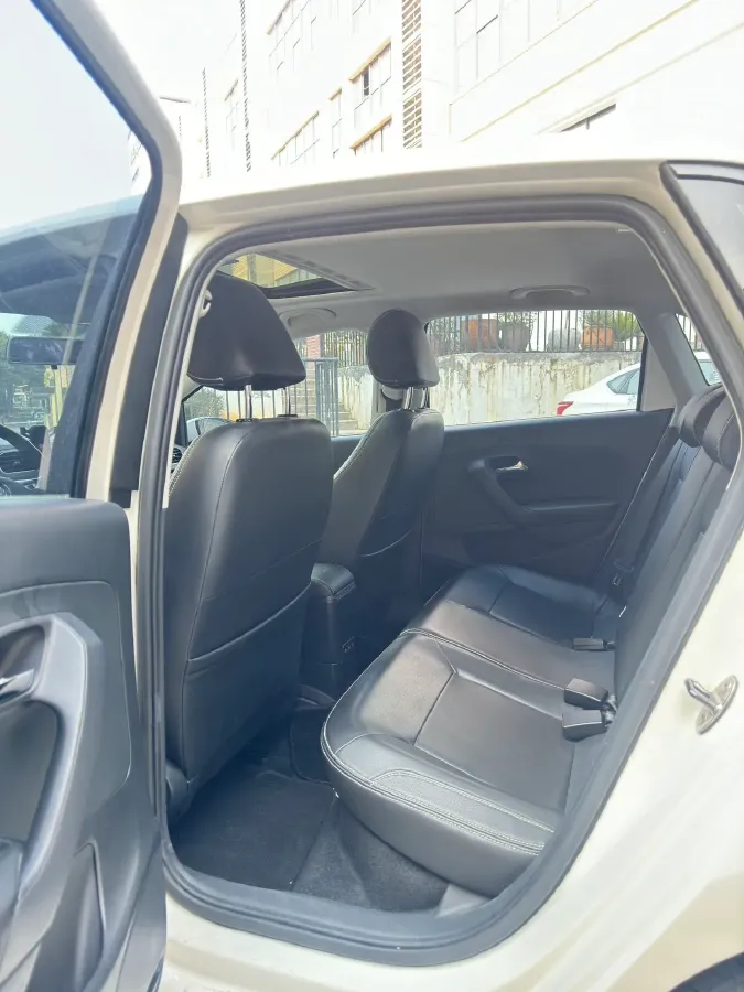 2016 Volkswagen Polo 1.6L 110HP L4 6AT,autocango,china used car exporter,china ev exporter,chinese used car exporter,chinese used ev exporter