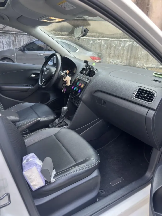 2016 Volkswagen Polo 1.6L 110HP L4 6AT,autocango,china used car exporter,china ev exporter,chinese used car exporter,chinese used ev exporter