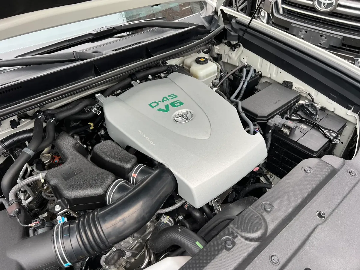 2019 Toyota Land Cruiser Prado 3.5L 280HP V6 6AT,autocango,china used car exporter,china ev exporter,chinese used car exporter,chinese used ev exporter