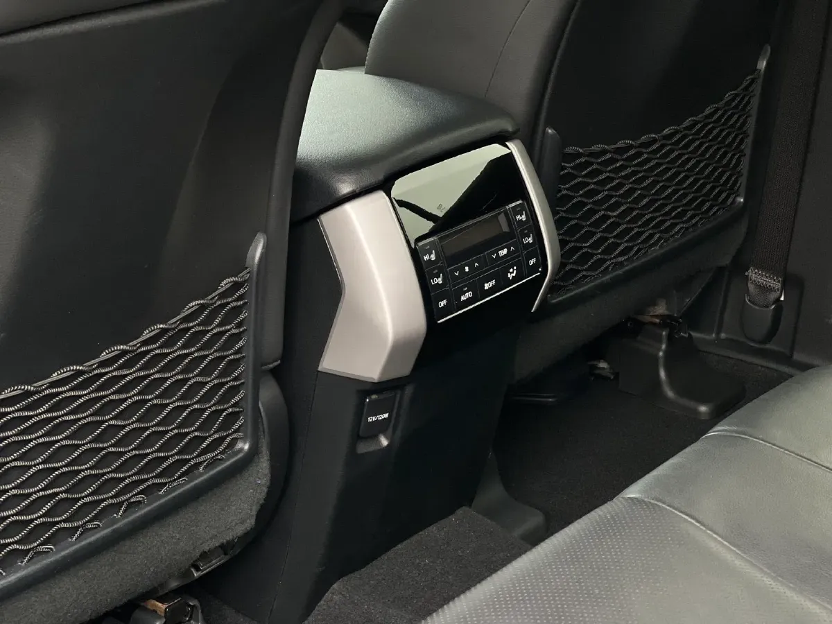 2019 Toyota Land Cruiser Prado 3.5L 280HP V6 6AT,autocango,china used car exporter,china ev exporter,chinese used car exporter,chinese used ev exporter