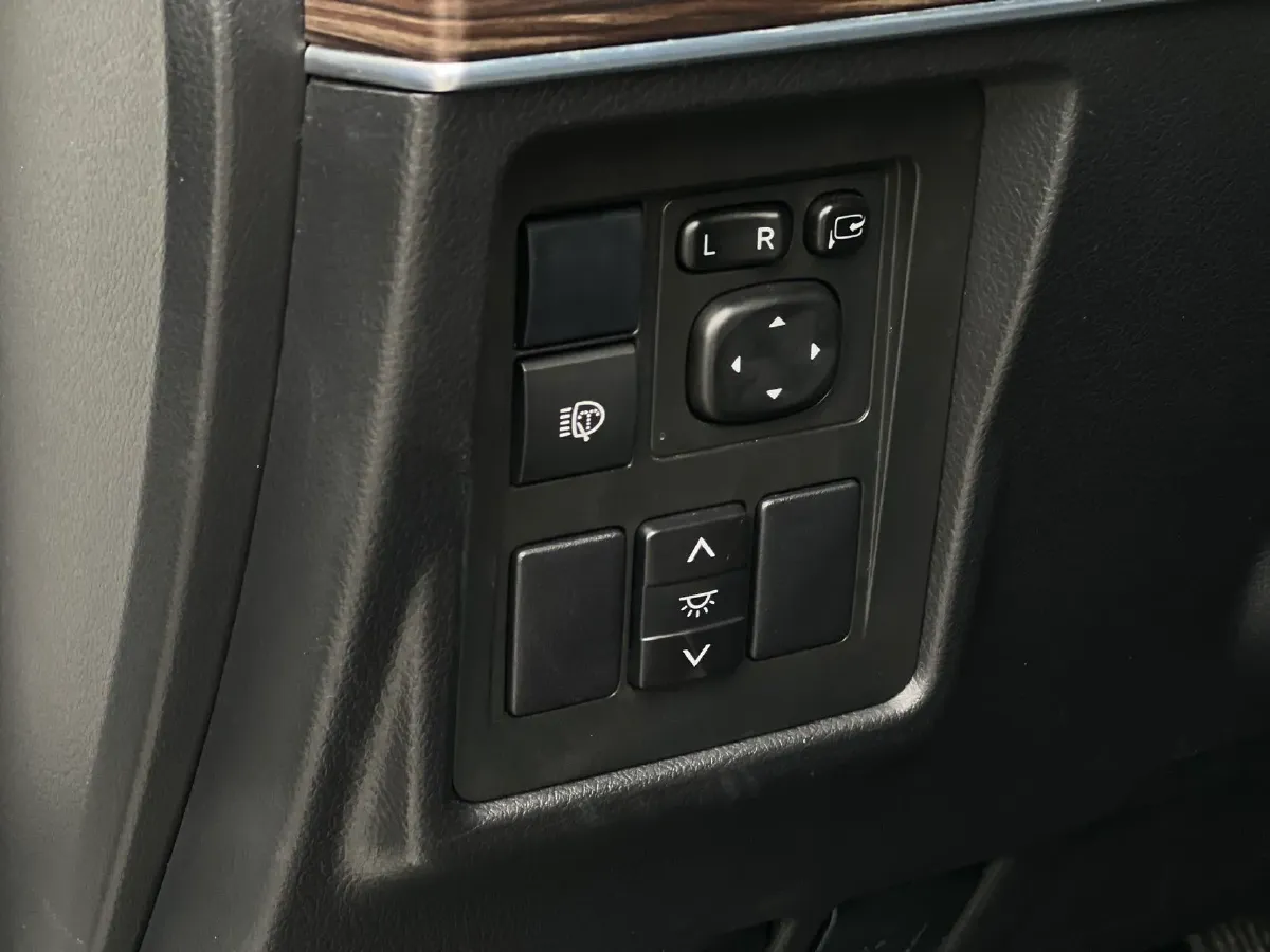 2019 Toyota Land Cruiser Prado 3.5L 280HP V6 6AT,autocango,china used car exporter,china ev exporter,chinese used car exporter,chinese used ev exporter