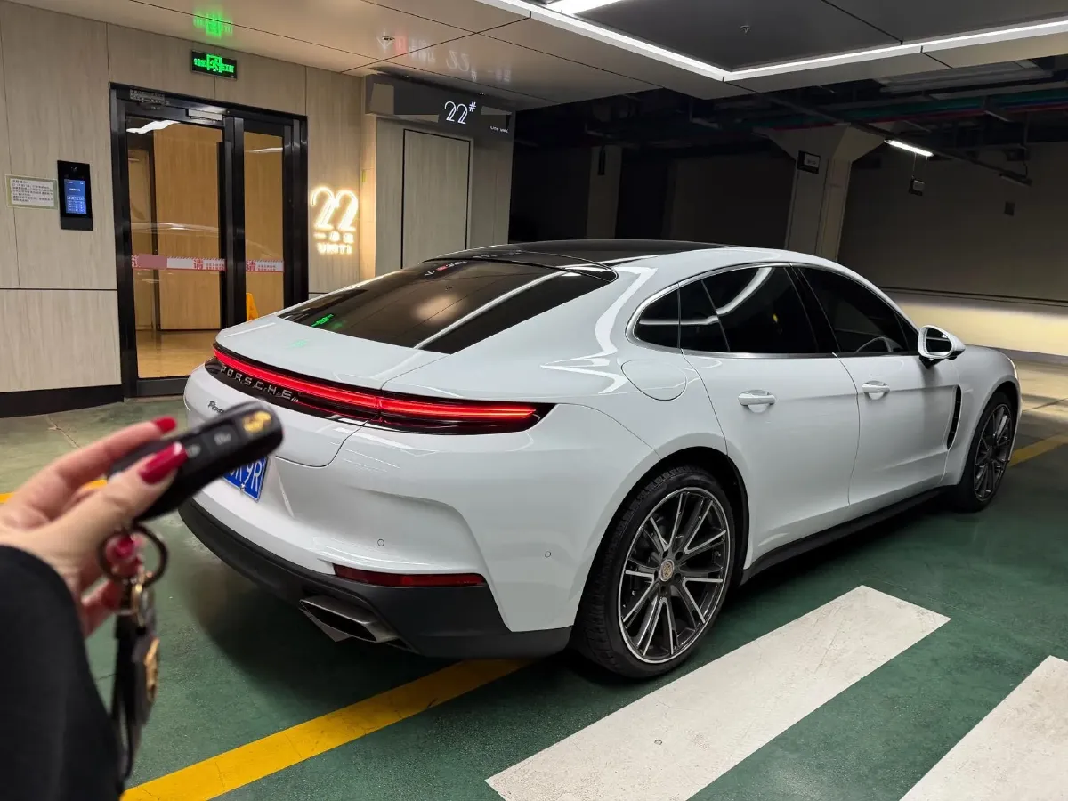 2024 Porsche Taycan 2AT BEV 105KWH,autocango,china used car exporter,china ev exporter,chinese used car exporter,chinese used ev exporter