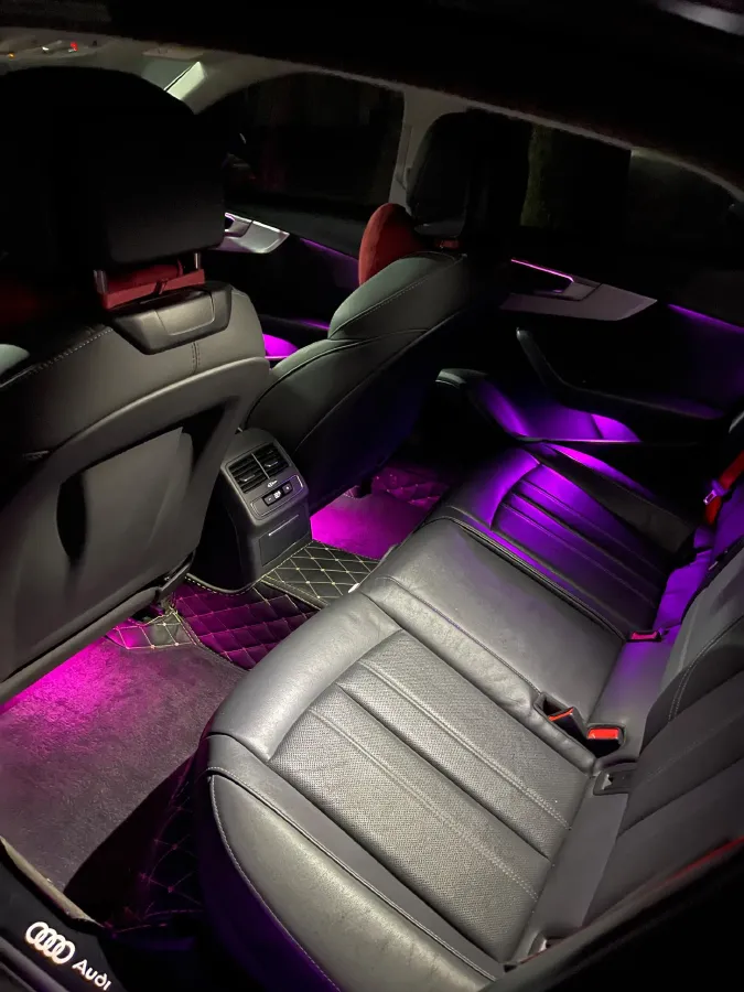 2020 Audi A4L 2.0T 190HP L4 7DCT,autocango,china used car exporter,china ev exporter,chinese used car exporter,chinese used ev exporter