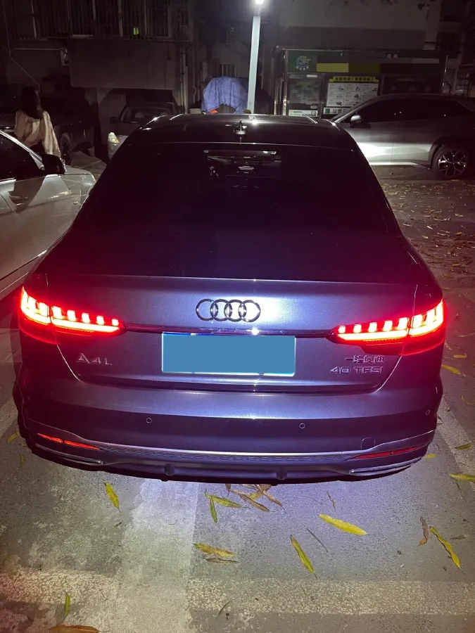 2020 Audi A4L 2.0T 190HP L4 7DCT,autocango,china used car exporter,china ev exporter,chinese used car exporter,chinese used ev exporter