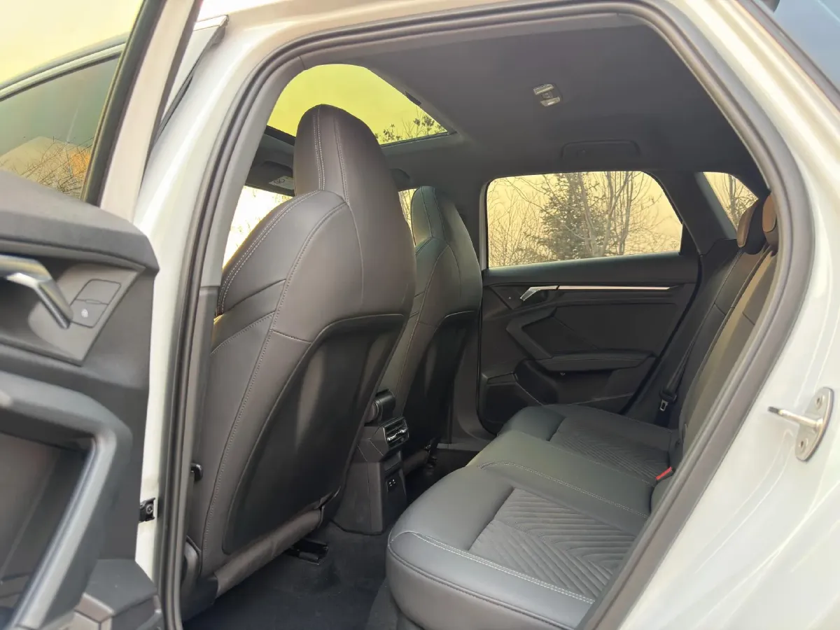 2022 Audi A3 1.4T 150HP L4 7DCT,autocango,china used car exporter,china ev exporter,chinese used car exporter,chinese used ev exporter