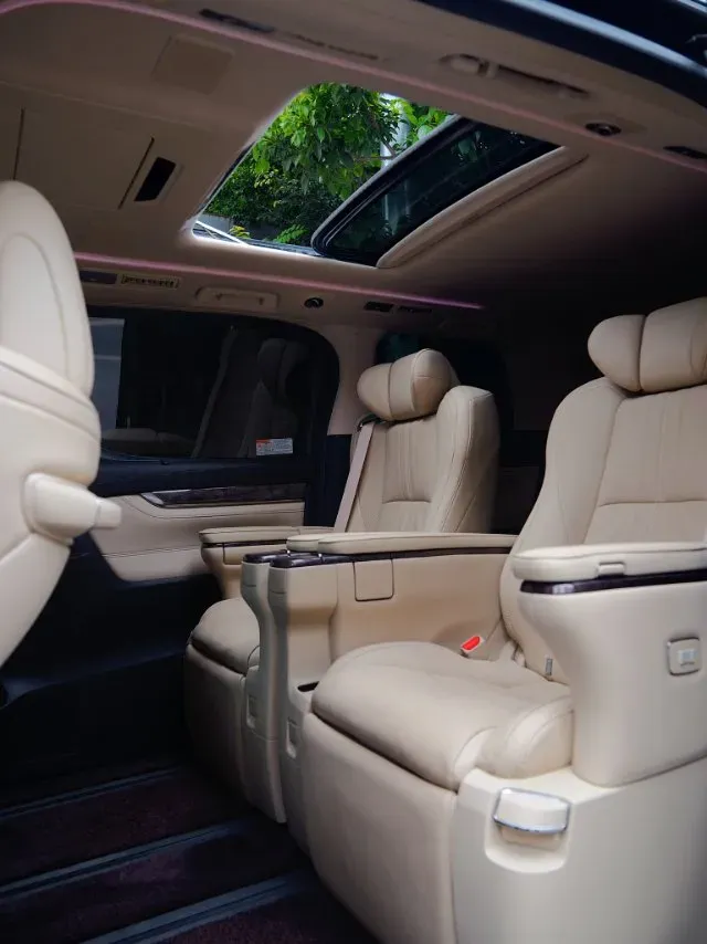 2020 Toyota Vellfire 2.5L 117HP L4 E-CVT Hybrid,autocango,china used car exporter,china ev exporter,chinese used car exporter,chinese used ev exporter