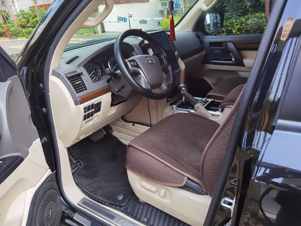 2019 Chevrolet Trax 1.0T 125HP L3 6AT,autocango,china used car exporter,china ev exporter,chinese used car exporter,chinese used ev exporter