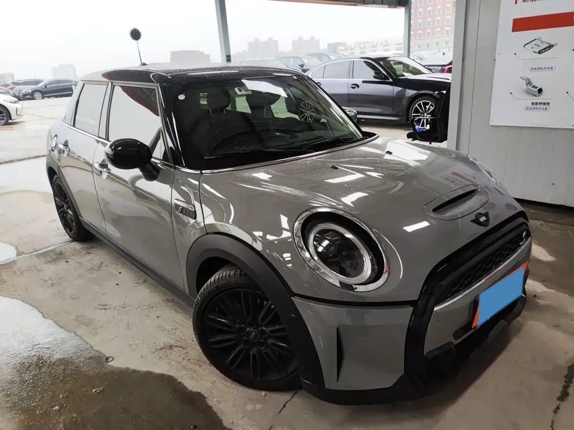 2022 MINI MINI 2.0T 192HP L4 7DCT,autocango,china used car exporter,china ev exporter,chinese used car exporter,chinese used ev exporter