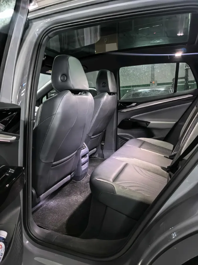 2022 Neta S Range Extended 231HP REEV 43.51KWH,autocango,china used car exporter,china ev exporter,chinese used car exporter,chinese used ev exporter