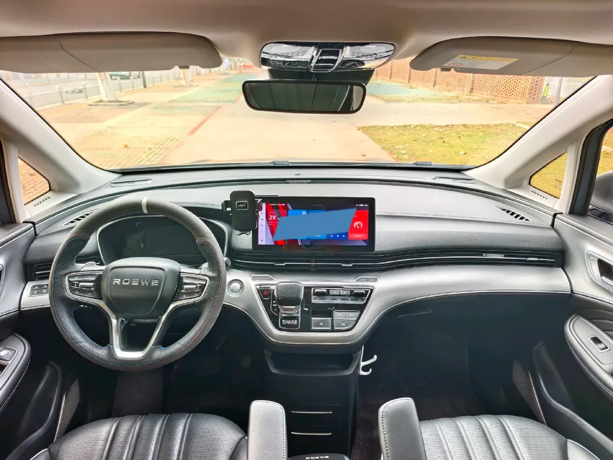 2021 Roewe iMAX8 2.0T 234HP L4 8AT,autocango,china used car exporter,china ev exporter,chinese used car exporter,chinese used ev exporter