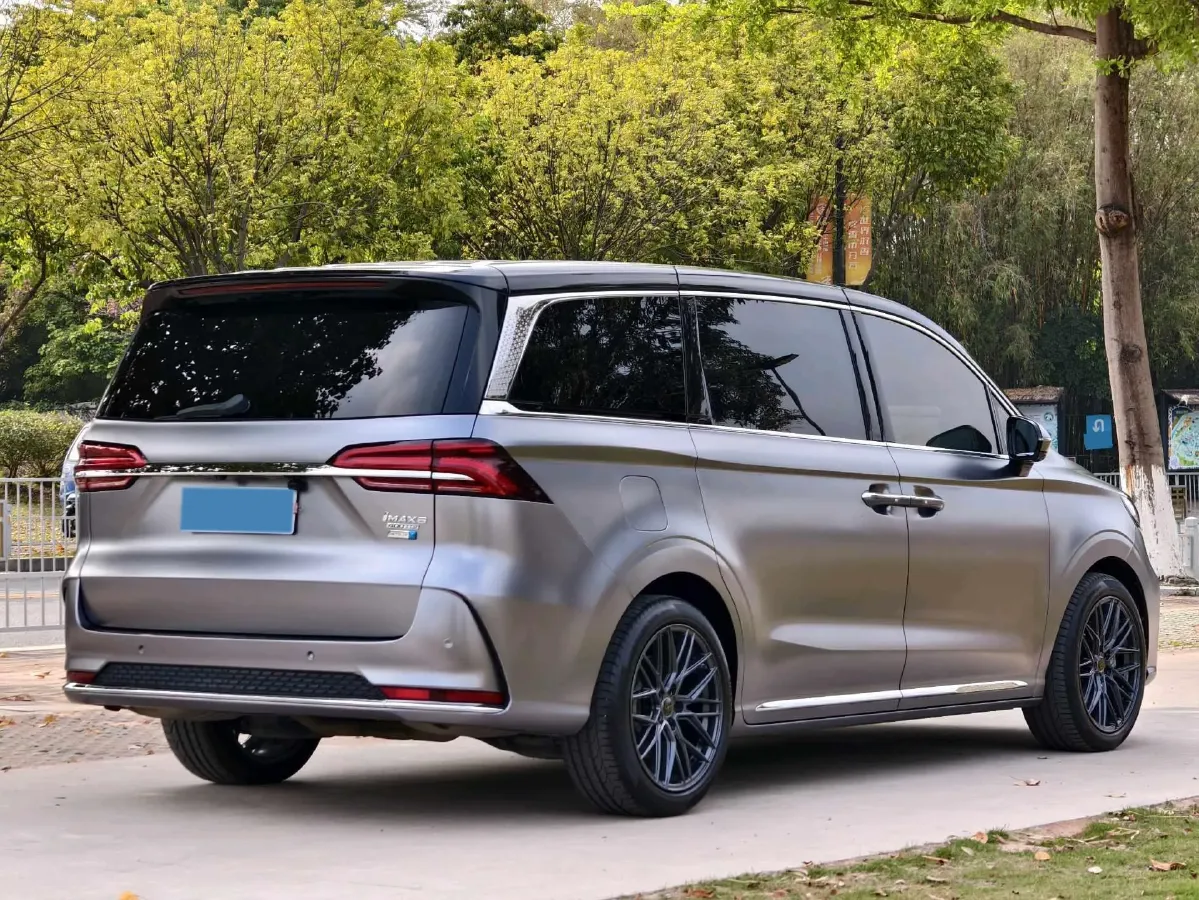 2021 Roewe iMAX8 2.0T 234HP L4 8AT,autocango,china used car exporter,china ev exporter,chinese used car exporter,chinese used ev exporter