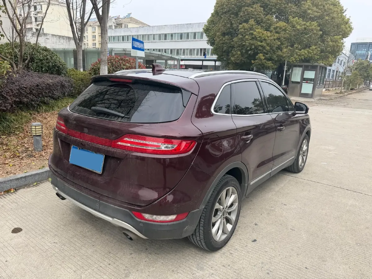 2018 Lincoln MKC 2.0T 203HP L4 6AT,autocango,china used car exporter,china ev exporter,chinese used car exporter,chinese used ev exporter