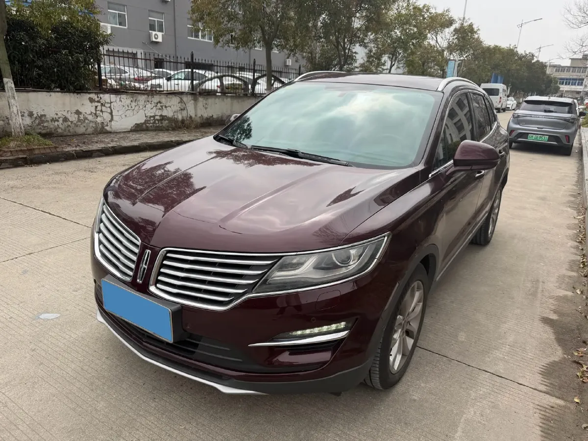 2018 Lincoln MKC 2.0T 203HP L4 6AT,autocango,china used car exporter,china ev exporter,chinese used car exporter,chinese used ev exporter