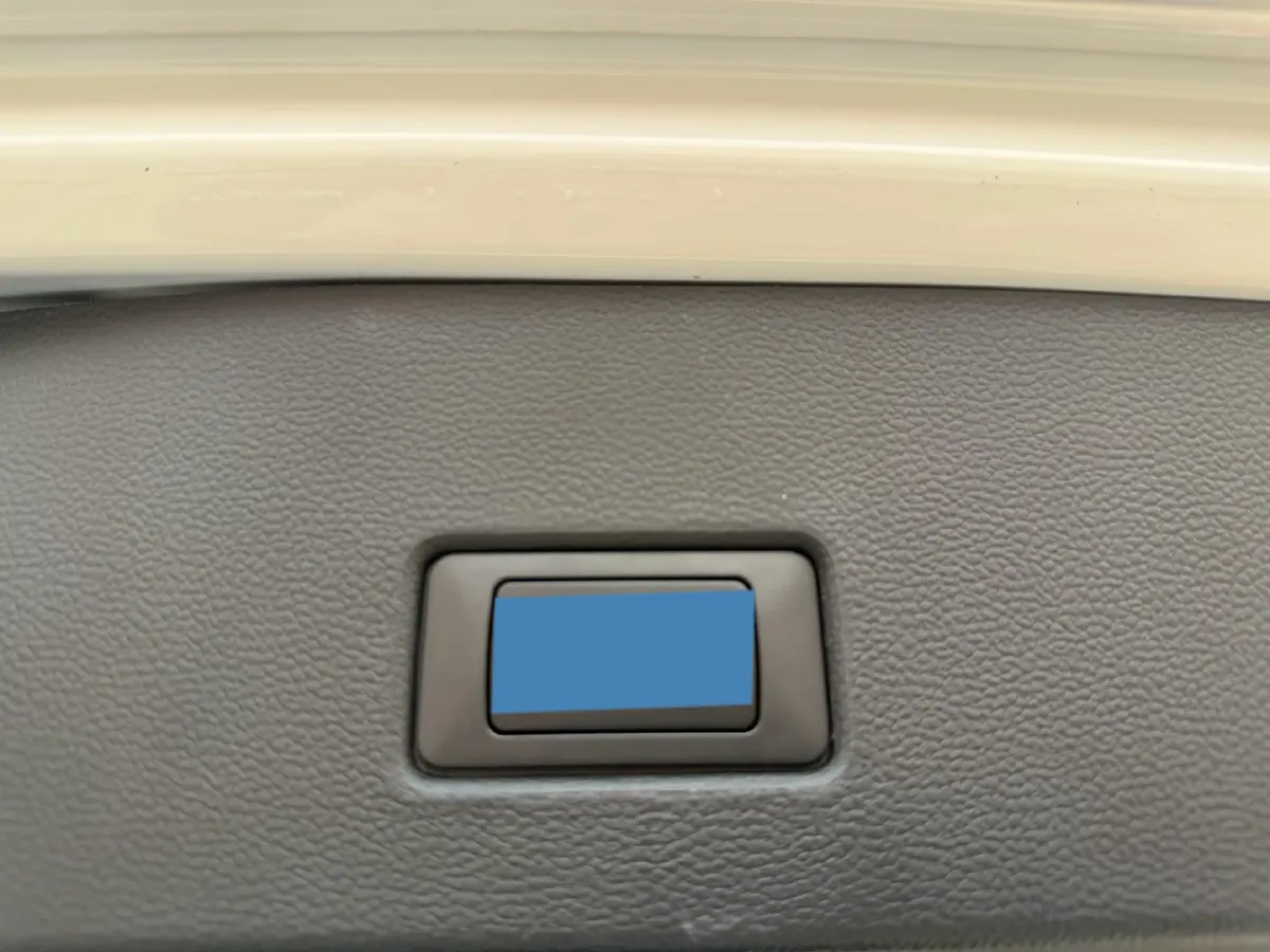 2022 Volkswagen T-Roc 1.4T 150HP L4 7DCT,autocango,china used car exporter,china ev exporter,chinese used car exporter,chinese used ev exporter