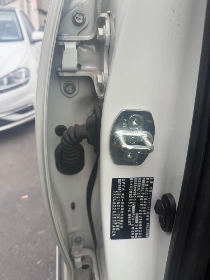 2018 Toyota Land Cruiser Prado 3.5L 280HP V6 6AT,autocango,china used car exporter,china ev exporter,chinese used car exporter,chinese used ev exporter