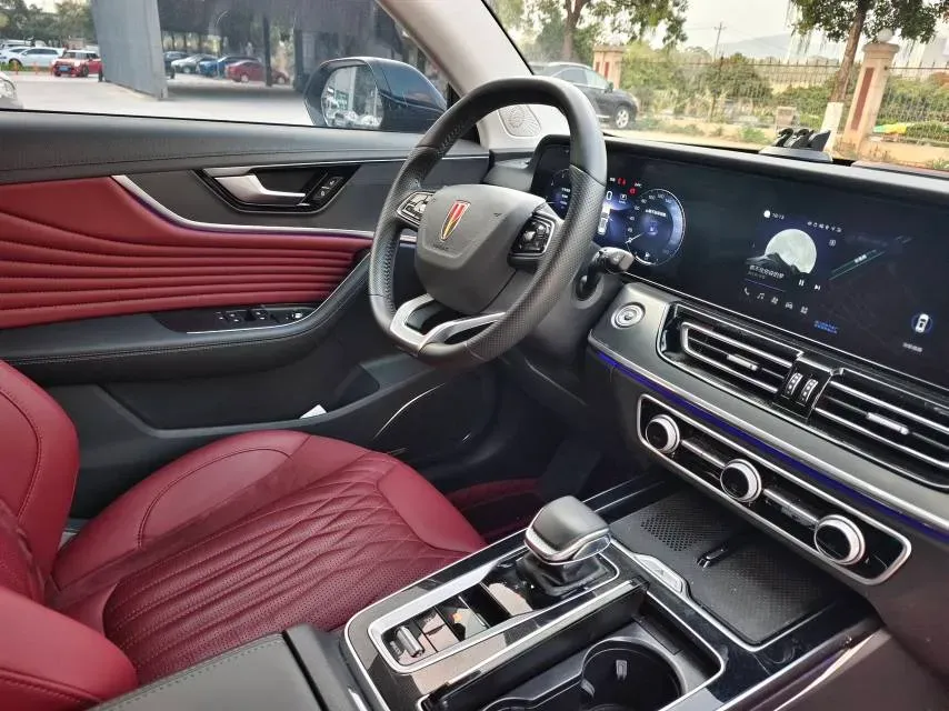 2023 HongQi HS5 2.0T 252HP L4 8AT,autocango,china used car exporter,china ev exporter,chinese used car exporter,chinese used ev exporter