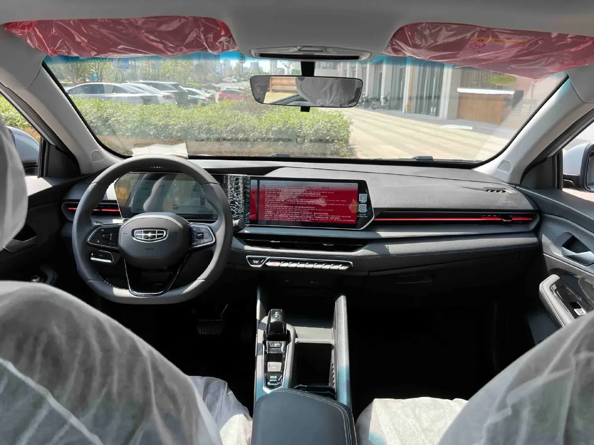 2024 Geely Binray 1.5T 181HP L4 7DCT,autocango,china used car exporter,china ev exporter,chinese used car exporter,chinese used ev exporter