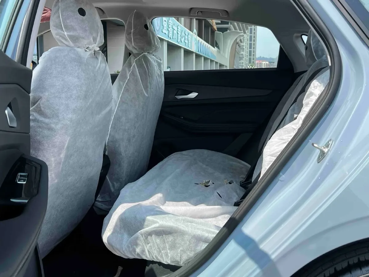 2024 Geely Binray 1.5T 181HP L4 7DCT,autocango,china used car exporter,china ev exporter,chinese used car exporter,chinese used ev exporter