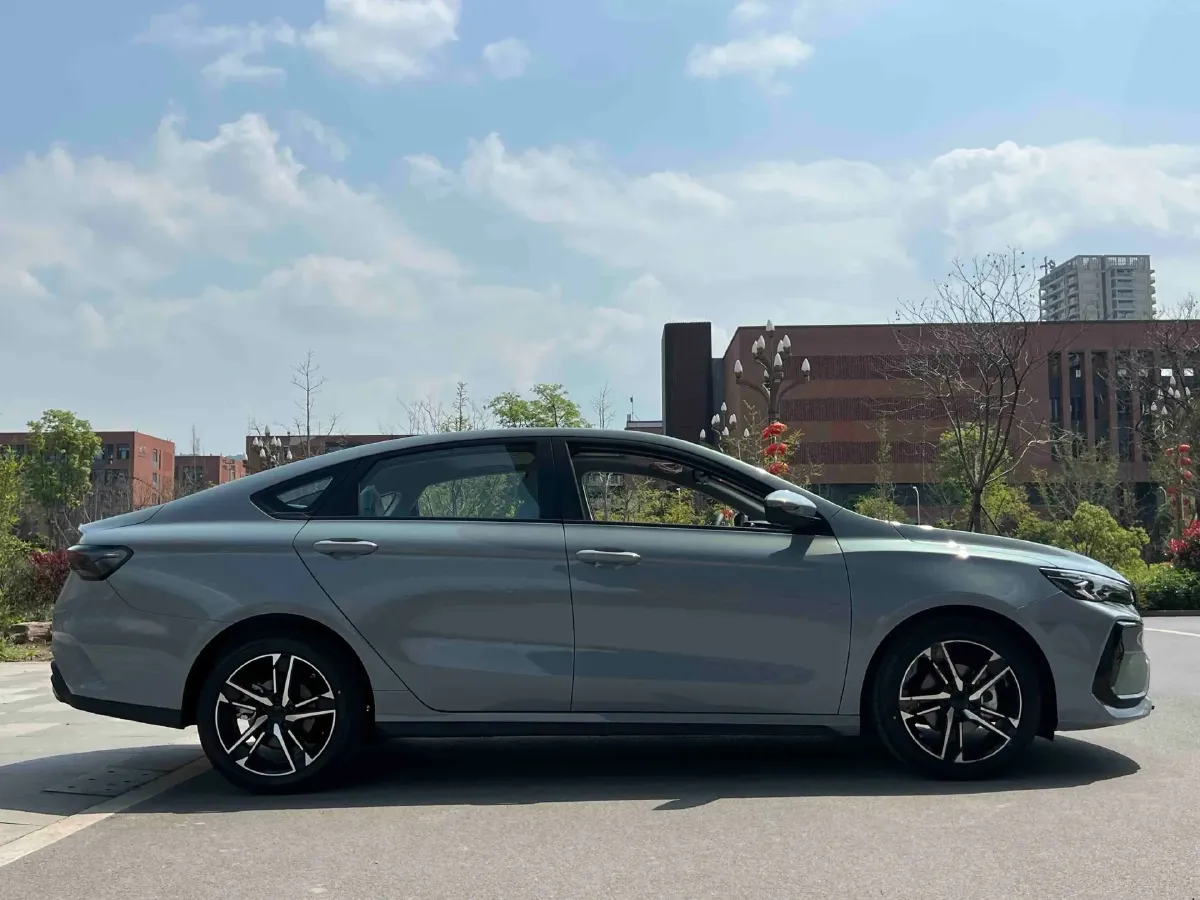 2024 Geely Binray 1.5T 181HP L4 7DCT,autocango,china used car exporter,china ev exporter,chinese used car exporter,chinese used ev exporter