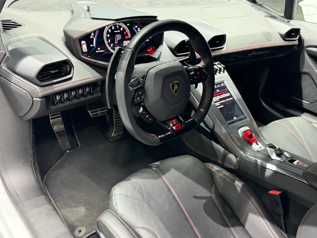 2020 Lamborghini Huracán 5.2L 611HP V10 7DCT,autocango,china used car exporter,china ev exporter,chinese used car exporter,chinese used ev exporter