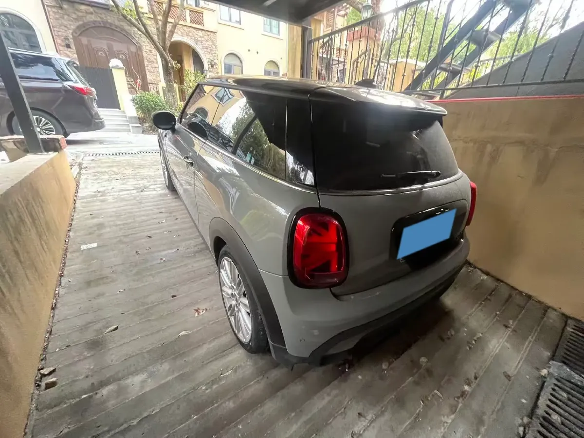 2022 MINI MINI 1.5T 136HP L3 7DCT,autocango,china used car exporter,china ev exporter,chinese used car exporter,chinese used ev exporter