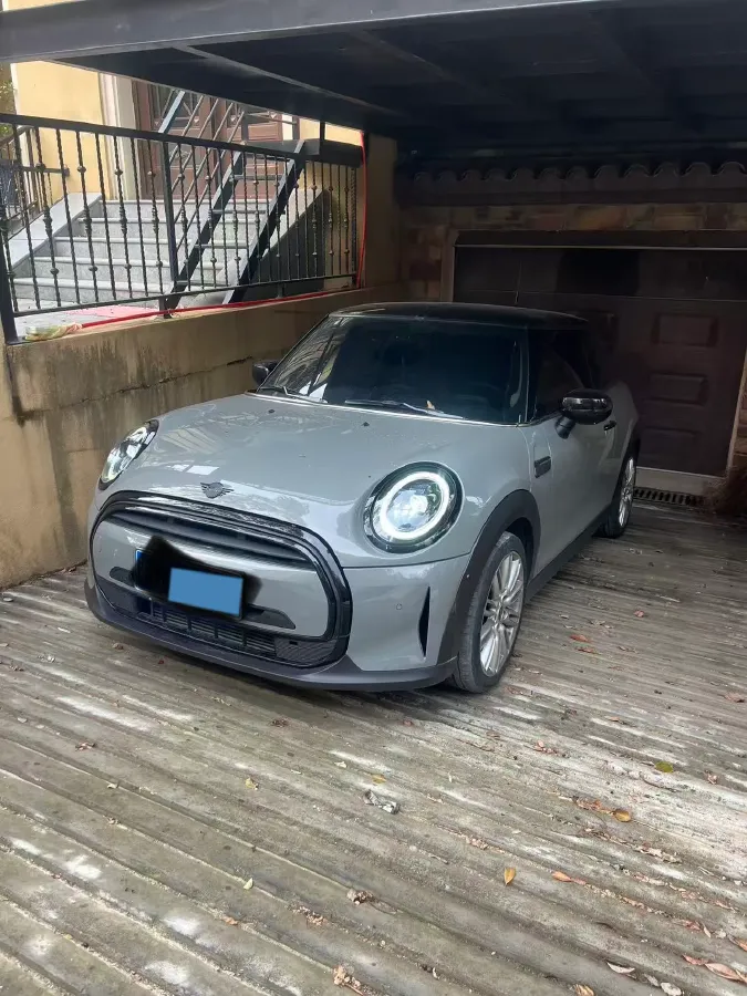 2022 MINI MINI 1.5T 136HP L3 7DCT,autocango,china used car exporter,china ev exporter,chinese used car exporter,chinese used ev exporter