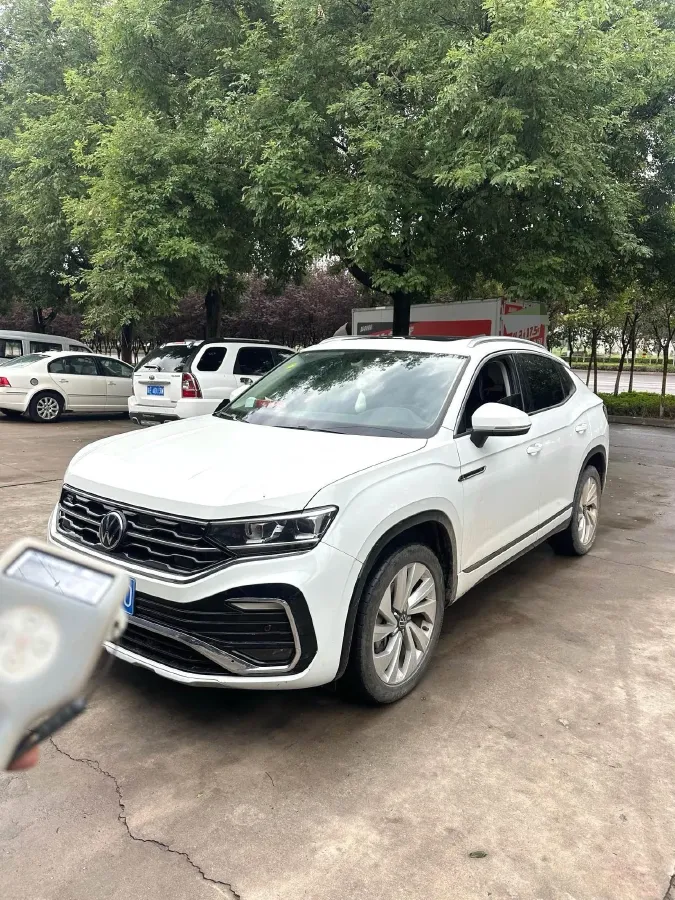 2020 Volkswagen Tayron X 2.0T 186HP L4 7DCT,autocango,china used car exporter,china ev exporter,chinese used car exporter,chinese used ev exporter
