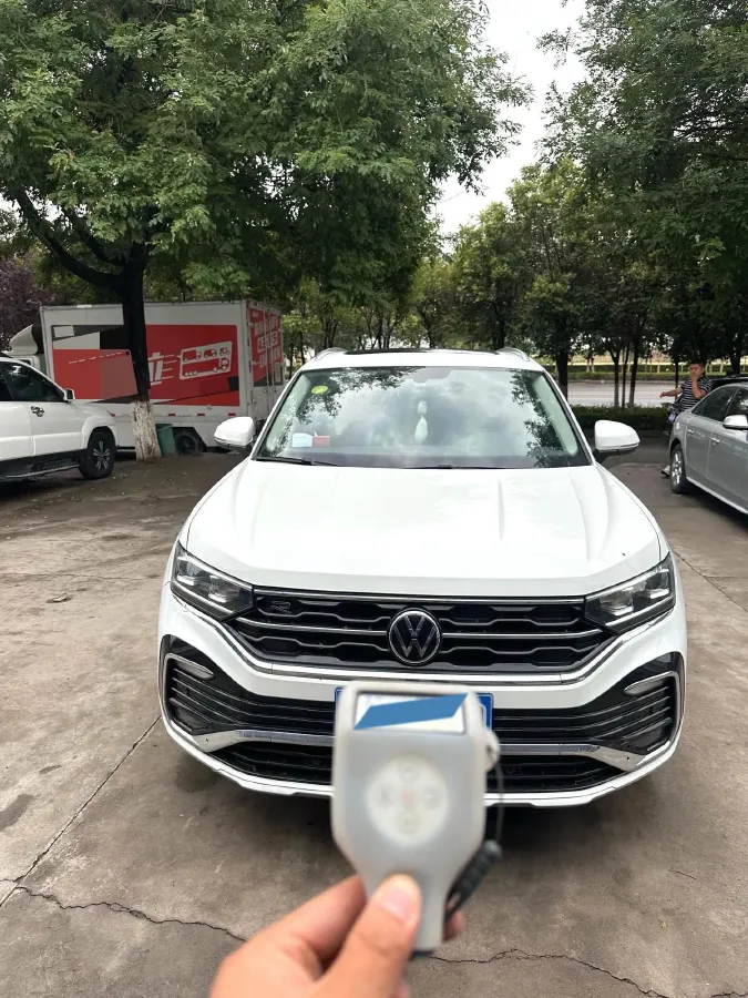 2020 Volkswagen Tayron X 2.0T 186HP L4 7DCT,autocango,china used car exporter,china ev exporter,chinese used car exporter,chinese used ev exporter