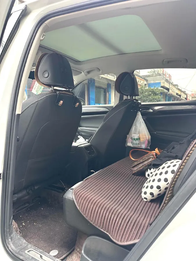 2020 Volkswagen Tayron X 2.0T 186HP L4 7DCT,autocango,china used car exporter,china ev exporter,chinese used car exporter,chinese used ev exporter